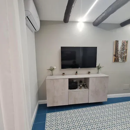 Chiaja Lux House Apartment